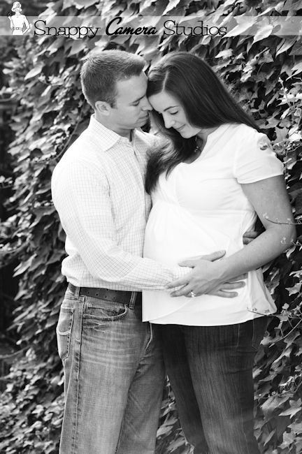 Cassandra & Jeremy are expecting!