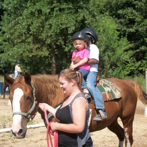 We offer Horse & Pony rides for all kinds of speci