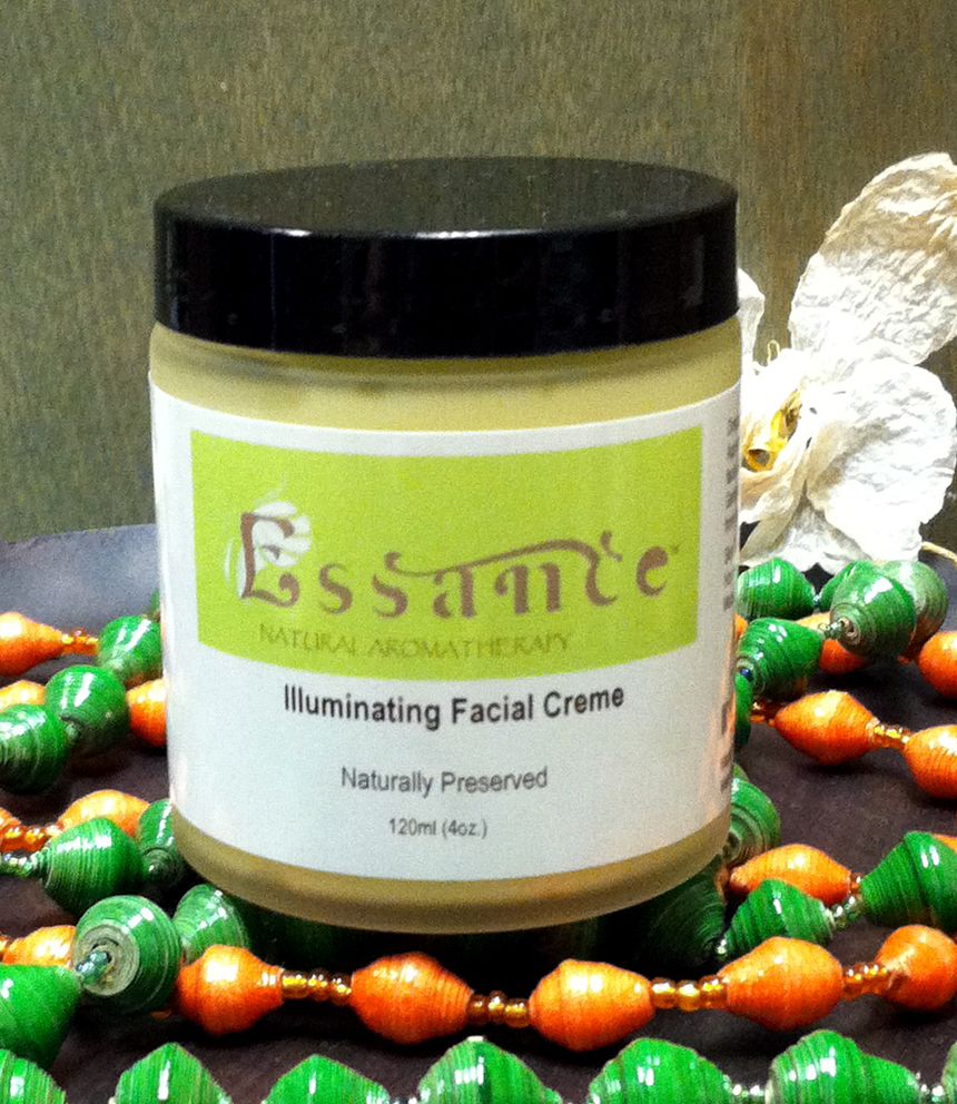 Illuminating Facial Creme made with Organic Sea Bu