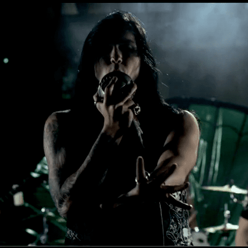 Craig Mabbit of Escape The Fate in &quot;Gorgeous 