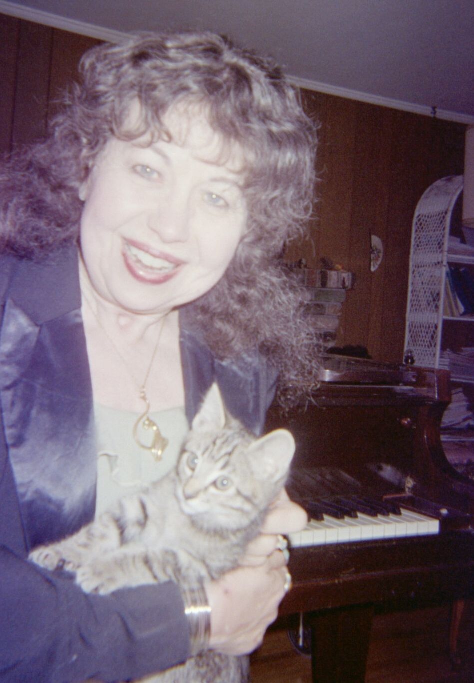 Anne and Adelaide, the cat and subject of a book o