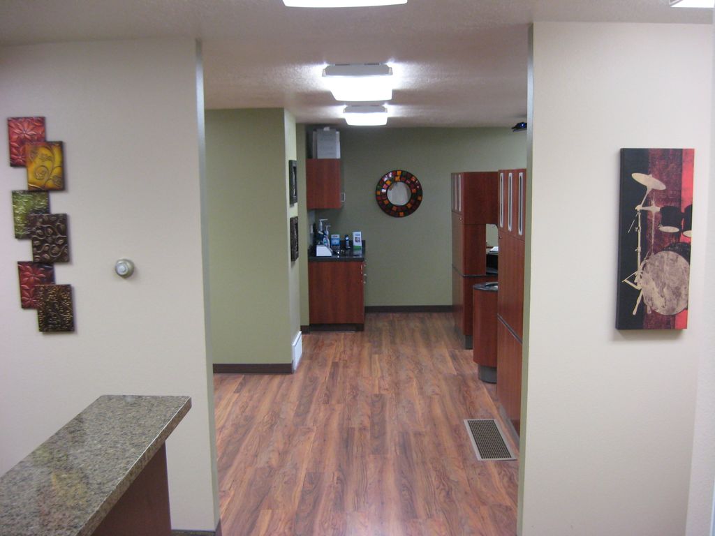 A dentist office I painted.  He loved me work.  Le