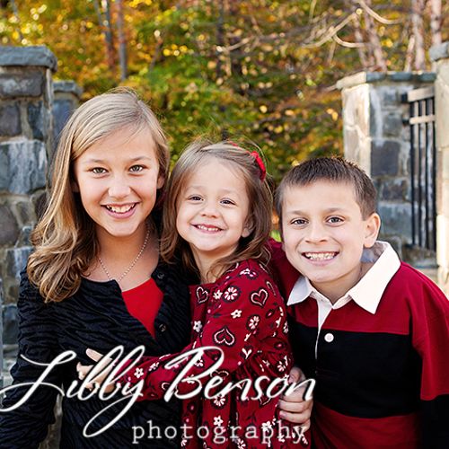 Family and childrens portraits
Studio and outdoor 