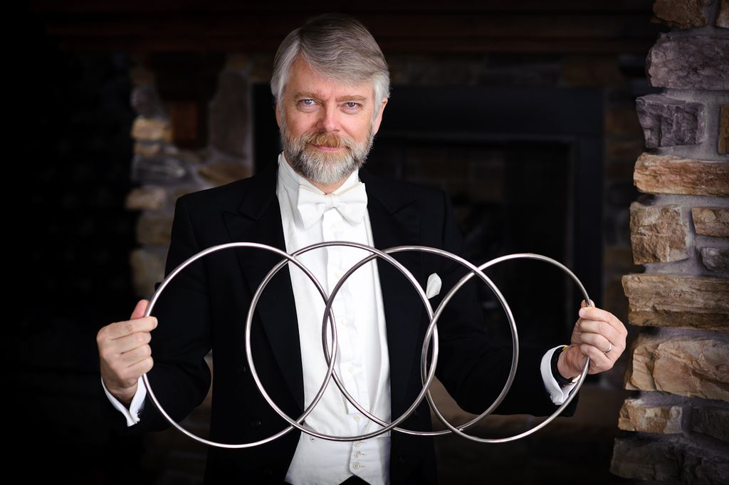 Deceptionist Richard Hatch