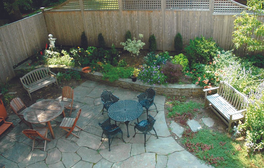 Arlington, MA. Irregular blue stone patio and fiel