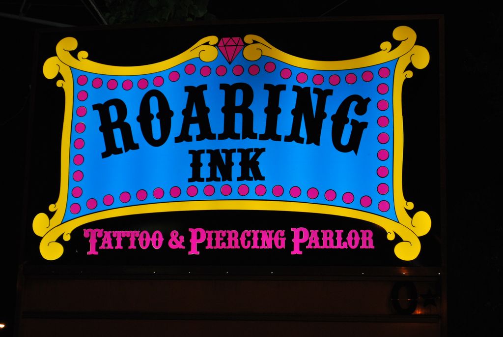 Roaring Ik Tattoo and Piercing Parlor