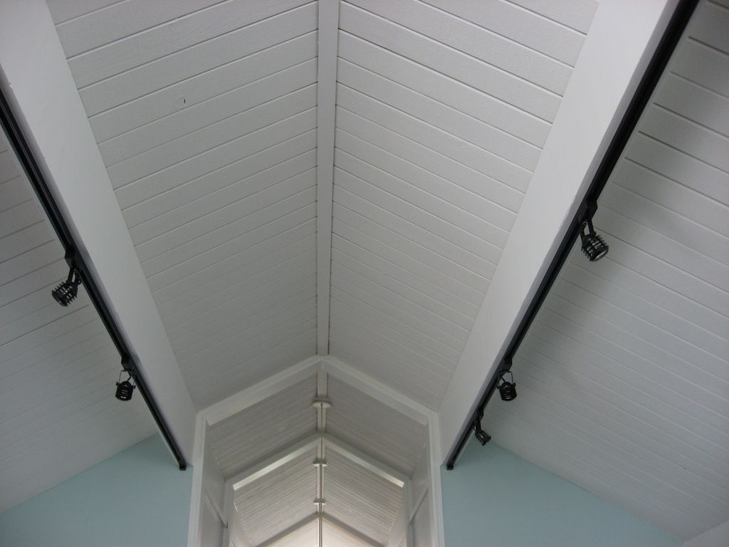 Lighting specific to the architecture of a home/ro