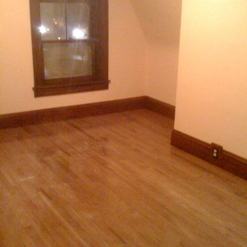 Bruce pre-finished oak hardwood floors