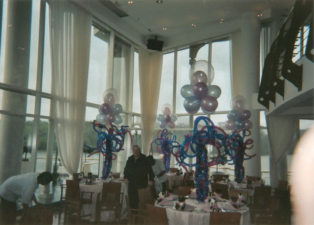 Custom Design Balloon Table Centerpieces