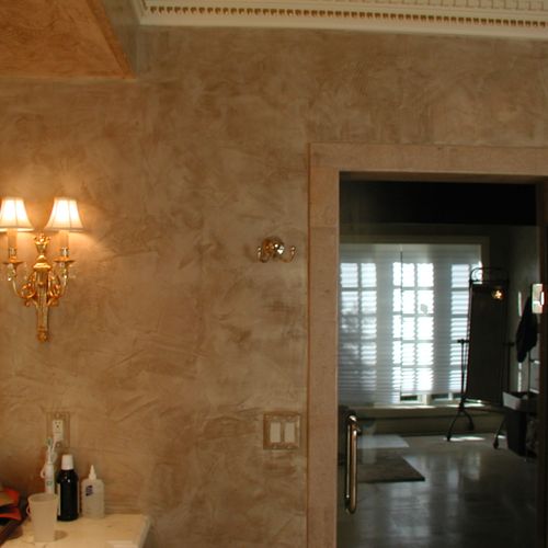 Venetian plastered bath