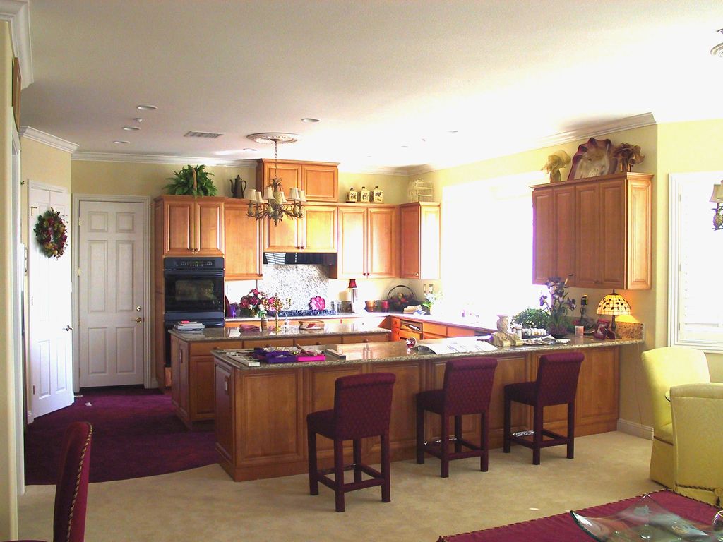 Interior painting and wallpaper hanging