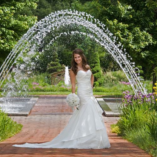Bridal Portrait - Daniel Stowe Botanical Garden