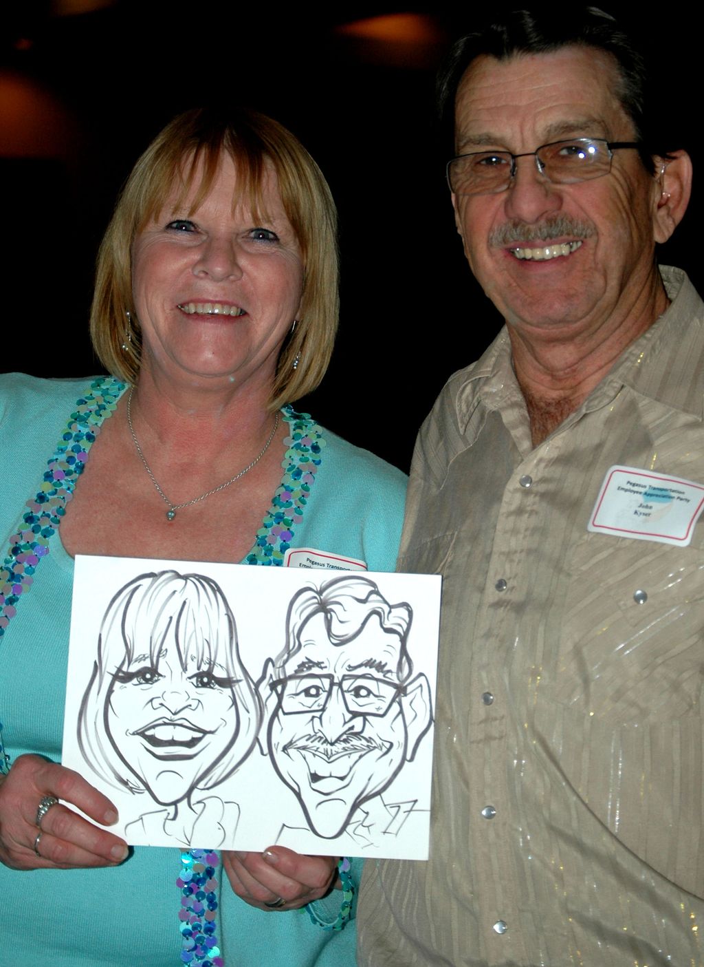 Live B/W caricature in less than 4 minutes/ face