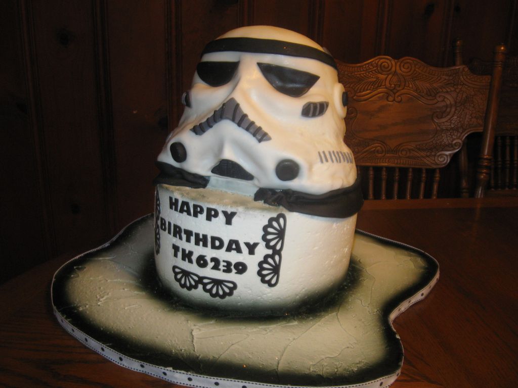 Storm Trooper Helmet cake