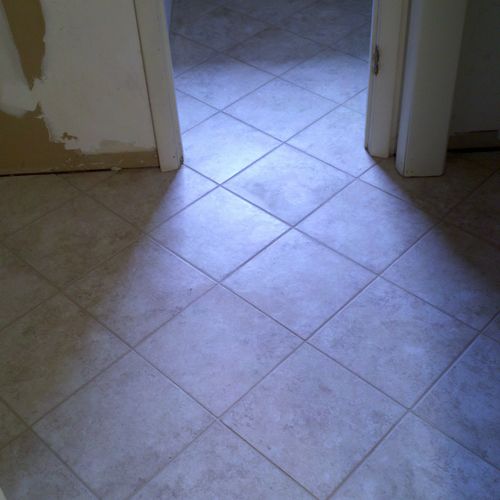 Diagonal tile