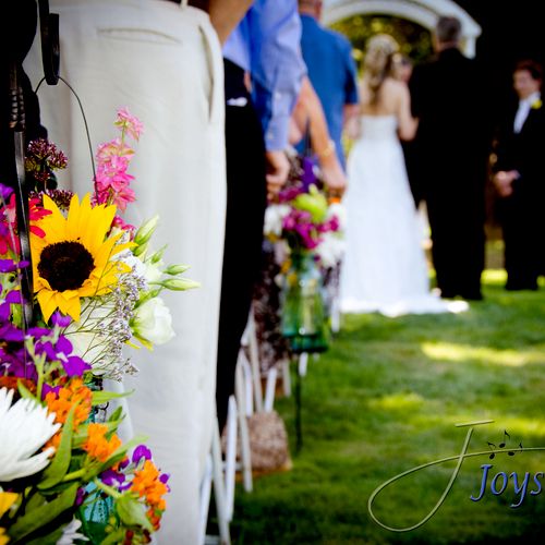 Beautiful summer wedding at private residence.  Pe
