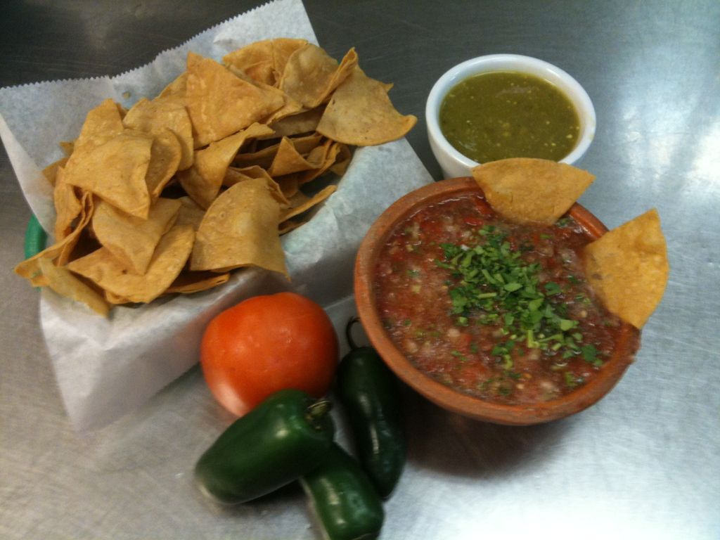 Homemade Chips & Salsa