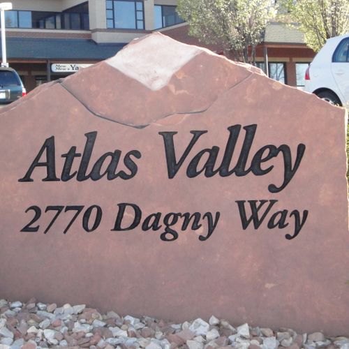 Monument Sign
South end of Atlas Valley shopping c