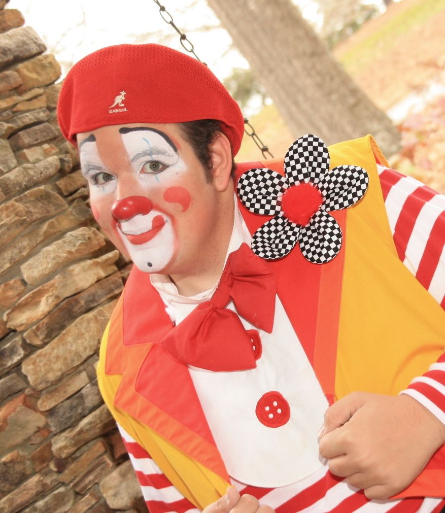 Mr. Twister the Clown!!