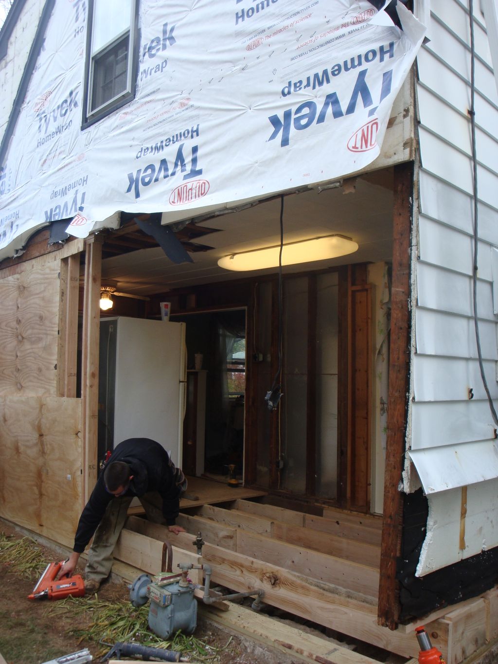 KITCHEN REPAIRS