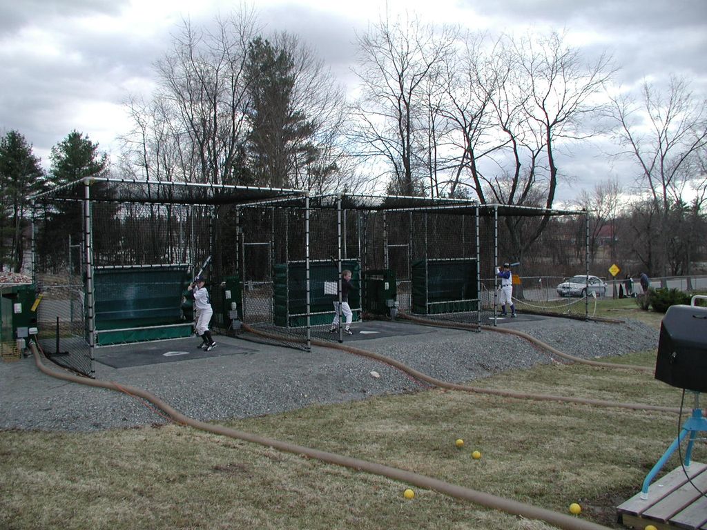 3 Stall open field batting range