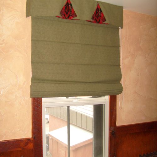 Close up of Roman shades designed for Lodge suite.