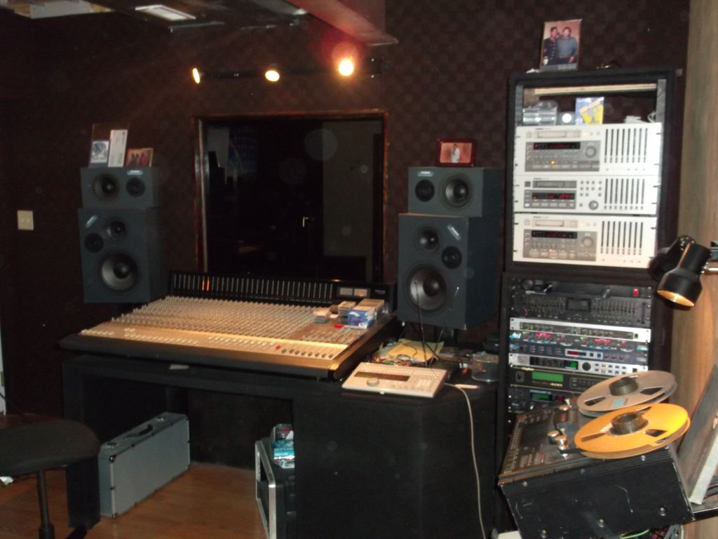 Dunmore Music/Studio 25