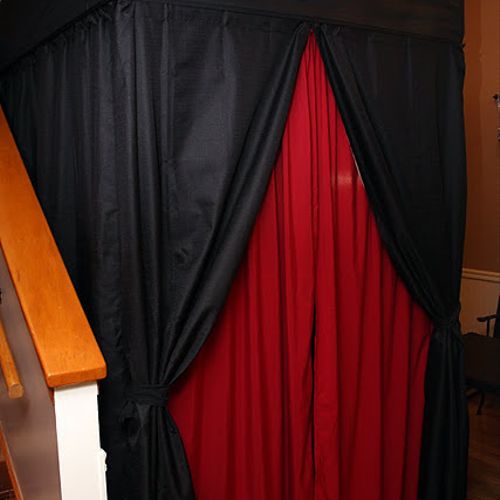 Large and elegant booth accommodates up to about 1