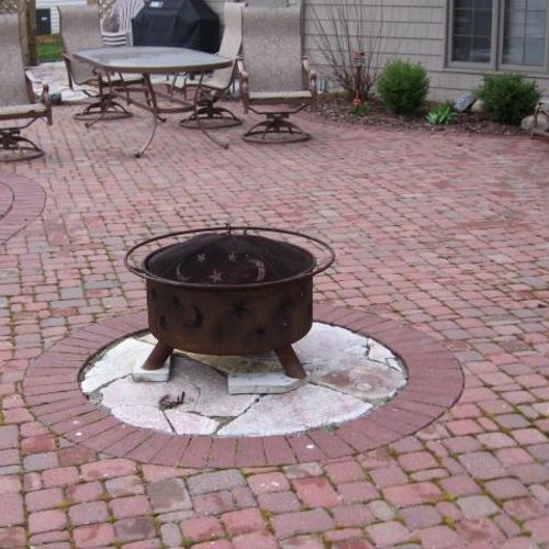 Brick patio with altenative firepit