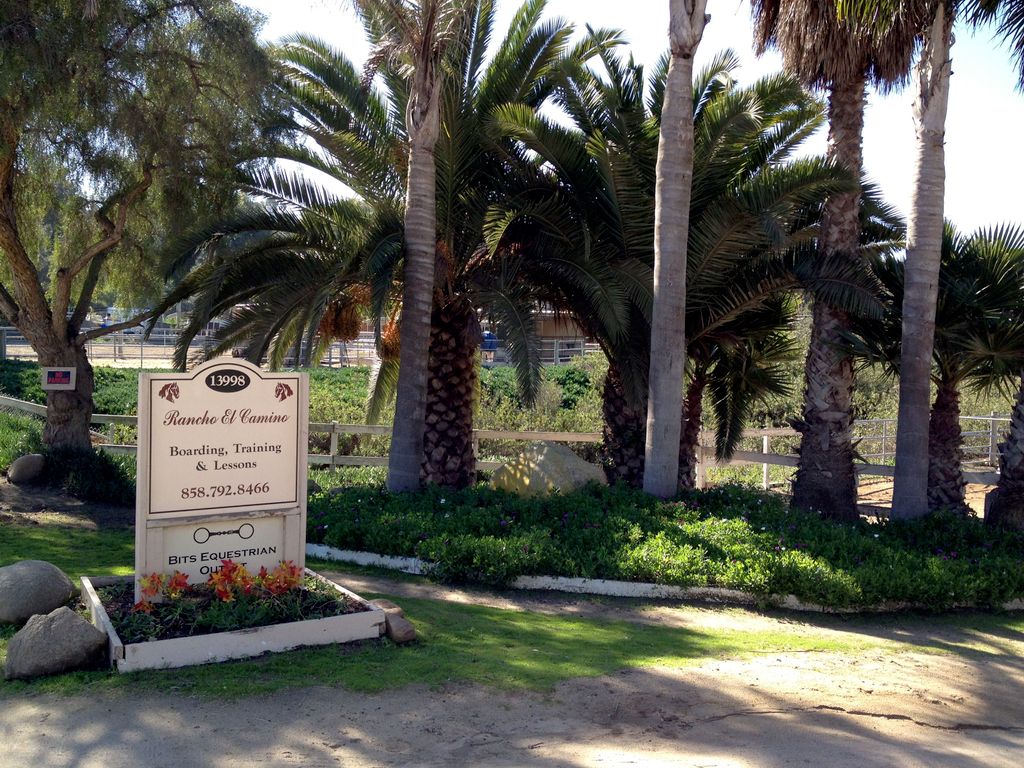 Rancho El Camino Equestrian