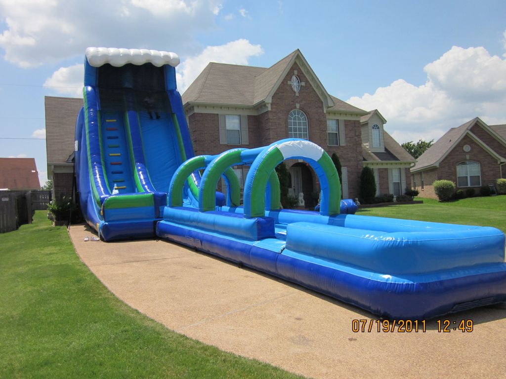 Jolly Green Giant! Ho!Ho!Ho!  Super Fun!!!! $600pe