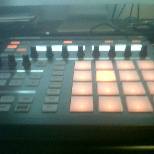 The "New Mpc", Maschine by Native-Instruments. I l