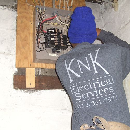 Finishing a 100 amp panel upgrade
knkelectric.com