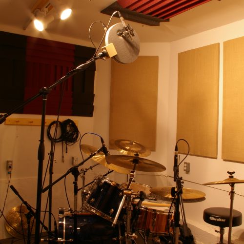 A drum set up.
