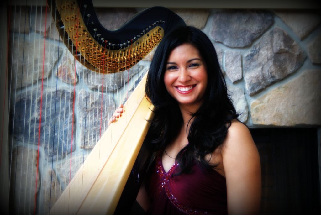 Boston Harpist Lizary Rodriguez