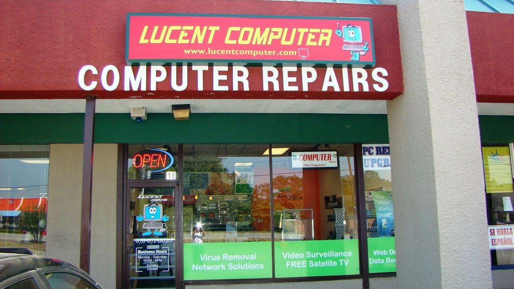Lucent Computer