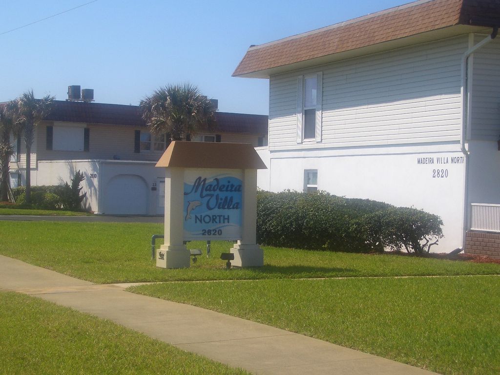 Madeira Village North
 exterior repaint