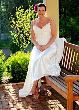 Mary's bridal session at the Williamsburg Inn in W