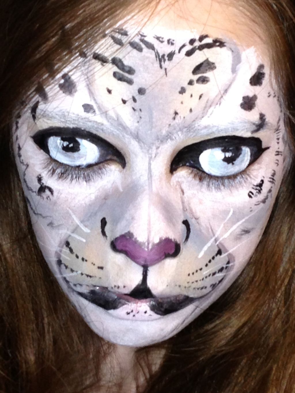 Brielle's favorite animal, a snow leopard!