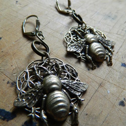 Golden Bees Steampunk Earrings
