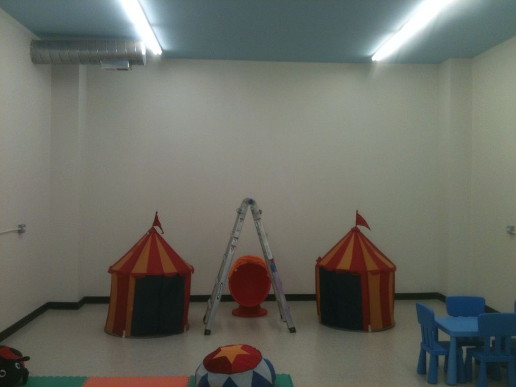 starting my gigantic calk board for a daycare down