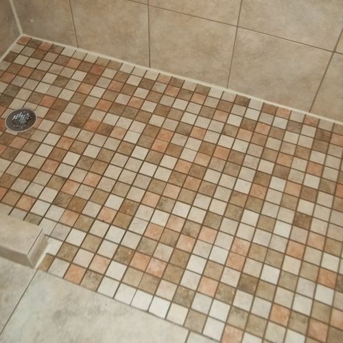 Open shower for handicap access