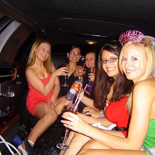 Limousine hire for weeding