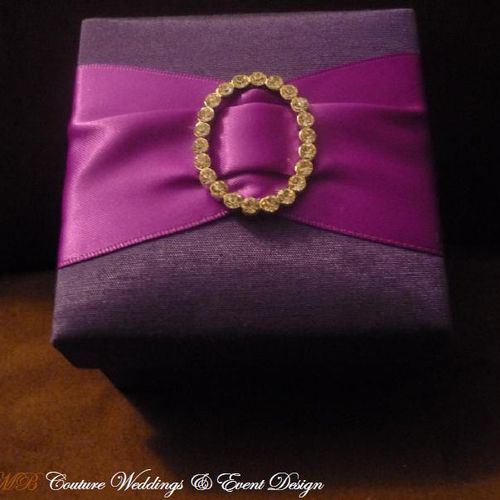 Purple Brooch Favor Box