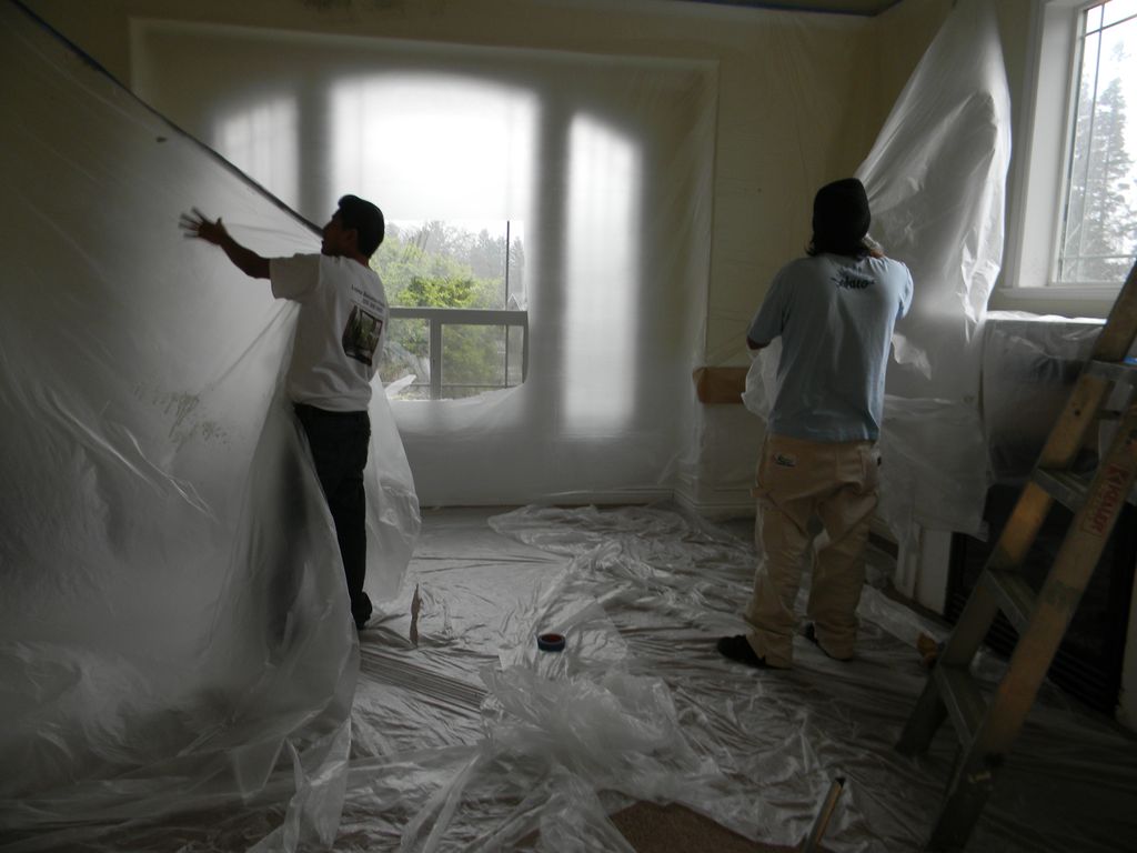 This is me Pablo Lopez i work every job to make su
