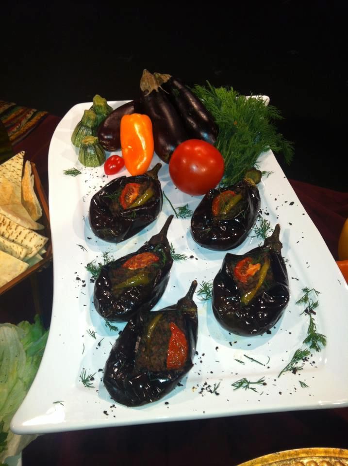 Eggplant Split Belly - Karniyarik 
by Istanbul Cat