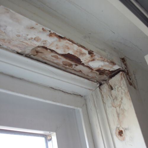 Interior Drywall damage due to leaky Siding, Befor