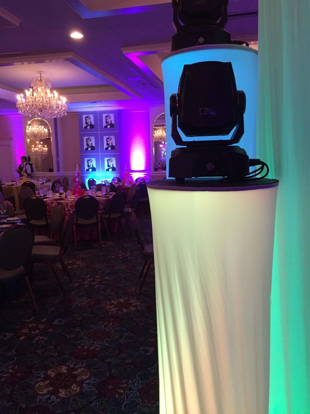 "Throwback Thursday" corporate event at Hotel Hers