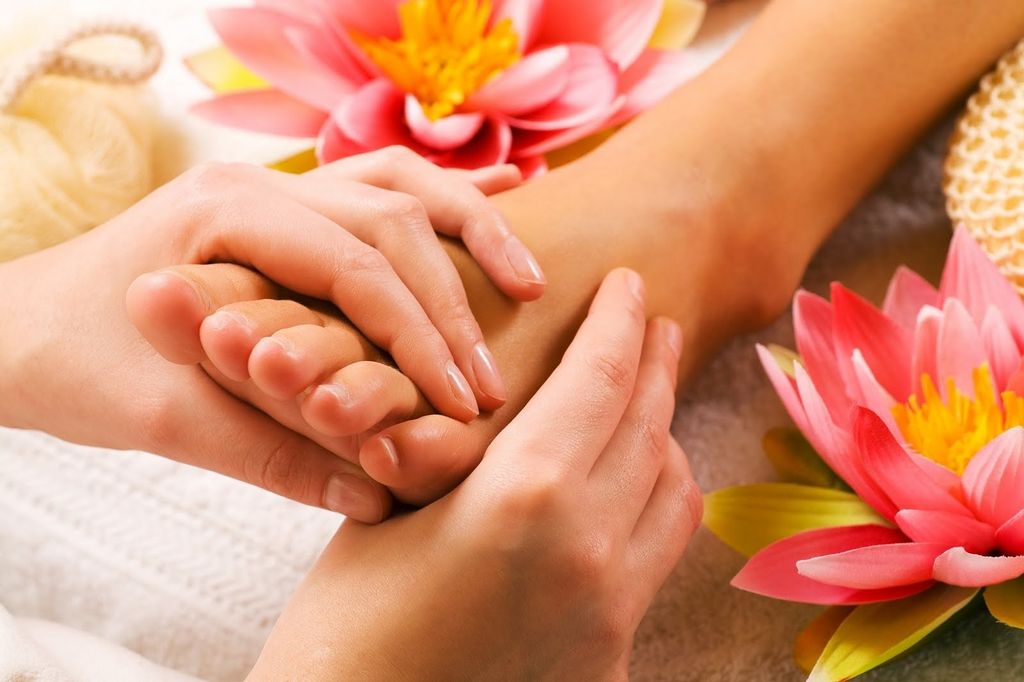 Relieve achy feet with a Thai Foot Massage