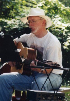 Joe performing at Art in the Park in Rockford.